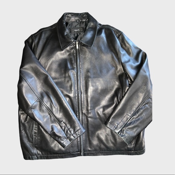 Alfani Men’s soft leather jacket. Black. XXL. Has two small flaws. See pictures - Picture 1 of 3